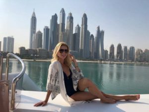 Засобина Алина Фото В Купальнике